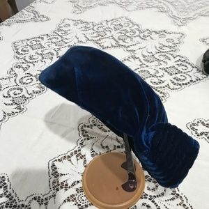 Vintage 1940 Blue Velvet Hat Gorgeous!
